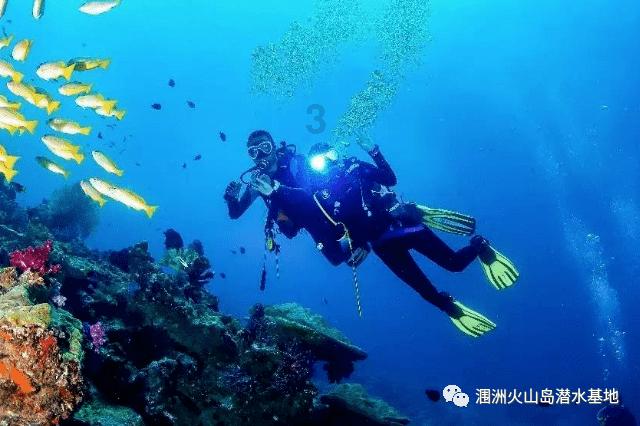 脉脉发布针对应届毕业生的大厂薪资地图 最高年薪达64万